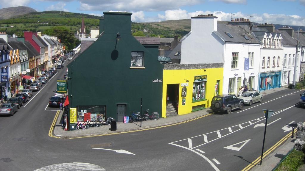 Failte Lodging Kenmare Town Centre Exterior foto